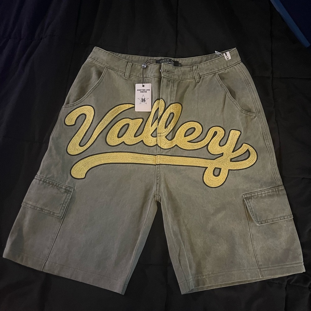 Men's Vale Forever Valley Green Cargo Shorts
